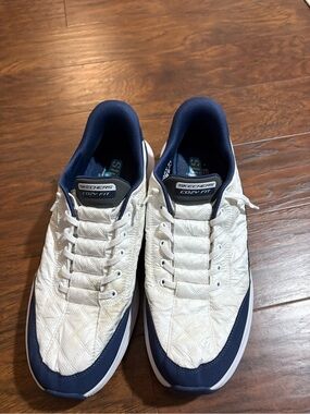 Skechers Men's Cozy Fit White and Navy Quilted Sneakers Size 13